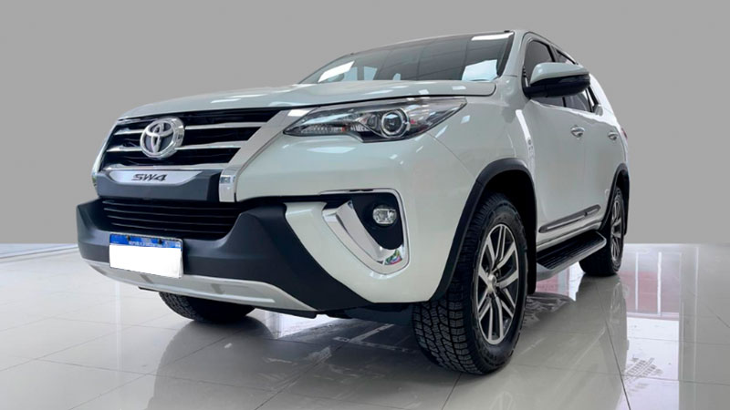 SW4 4X4 SRX 2.8 TDI 6 A/T 7A AÑO 2019 KM: 173.510 COLOR: BLANCO