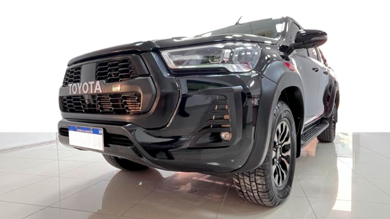 HILUX 4X4 D/C GR-S III 2,8 TDI A/T AÑO: 2022 KM: 101.526	 COLOR: NEGRO