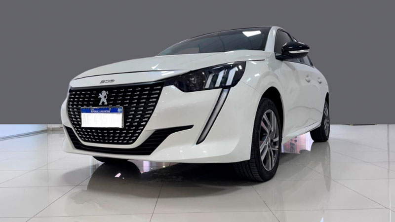 PEUGEOT 208 FELINE 1,6 TIPTRONIC AT	AÑO: 2022 KM: 50.095 COLOR: BLANCO