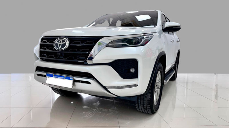 SW4 4X4 SRX 2.8 TDI 6 A/T 7A AÑO: 2023 KM: 71.612