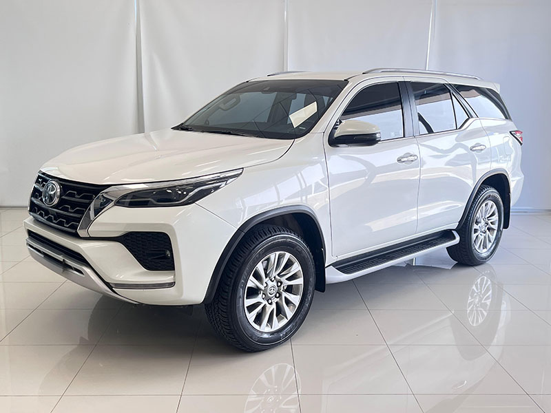 SW4 4X4 SRX 2.8 TDI 6 A/T 7A AÑO: 2021 KM: 68.457 COLOR: BLANCO PERLA