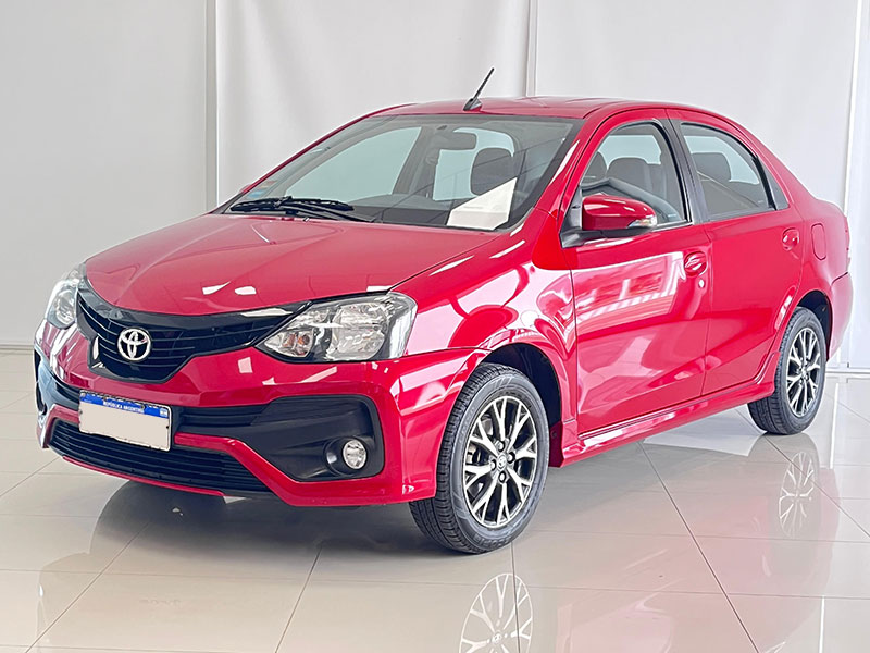 ETIOS XLS PACK  1.5 6 M/T 4P. AÑO: 2023  KM: 67.112  COLOR: ROJO METAL